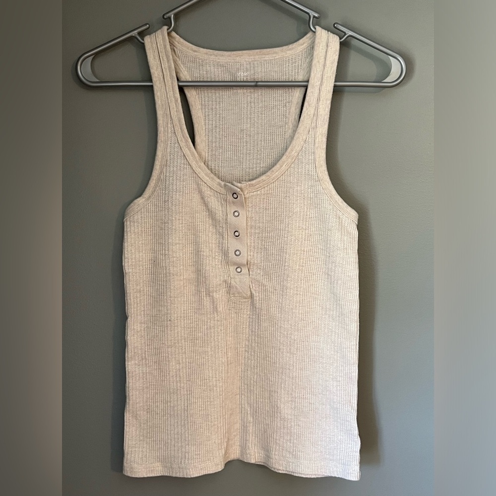 Aerie Cream Ribbed Tank - size (S)